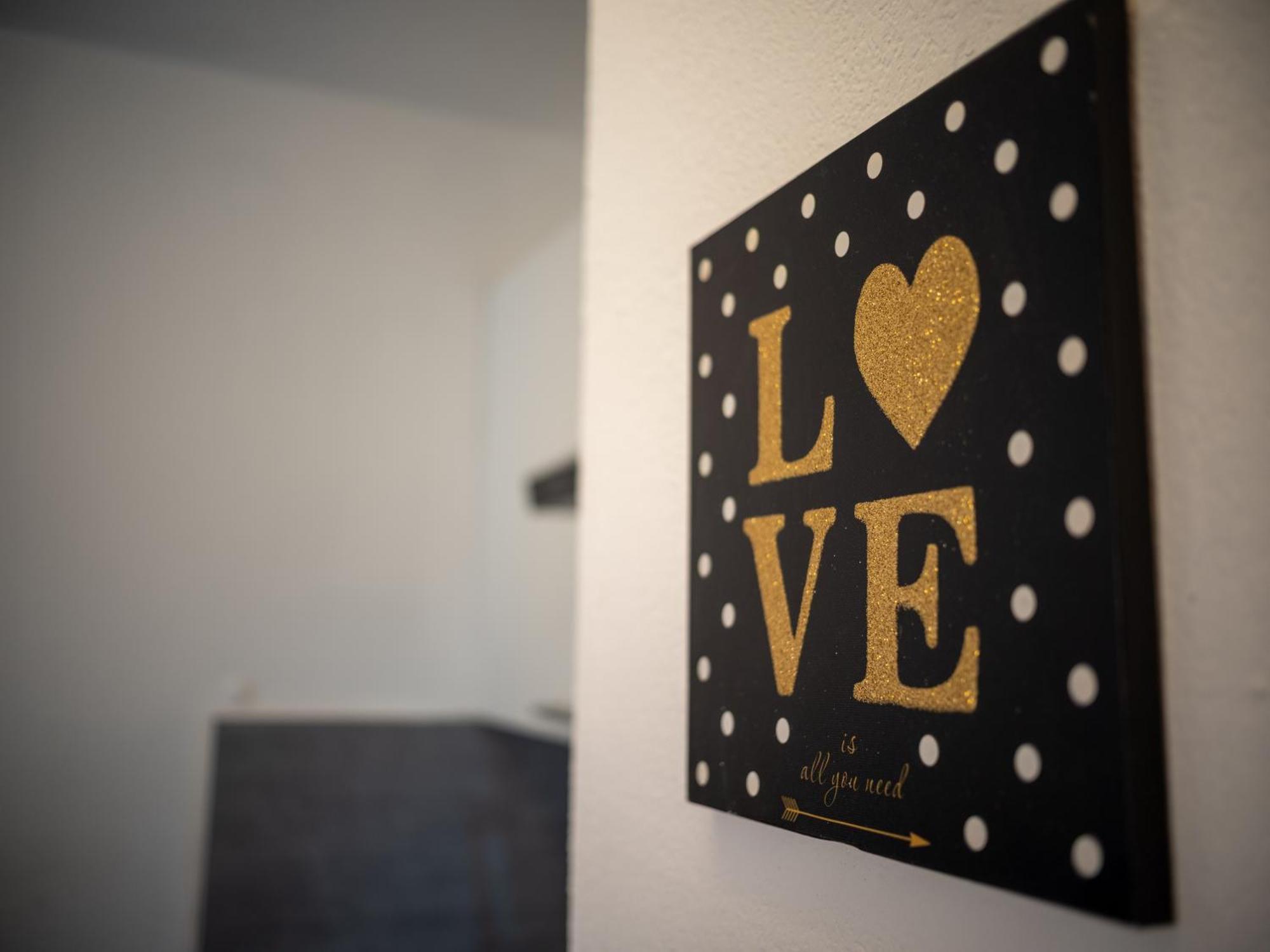 מרסיי Appartement Tout Equipe A 6Min De La Gare St Charles מראה חיצוני תמונה