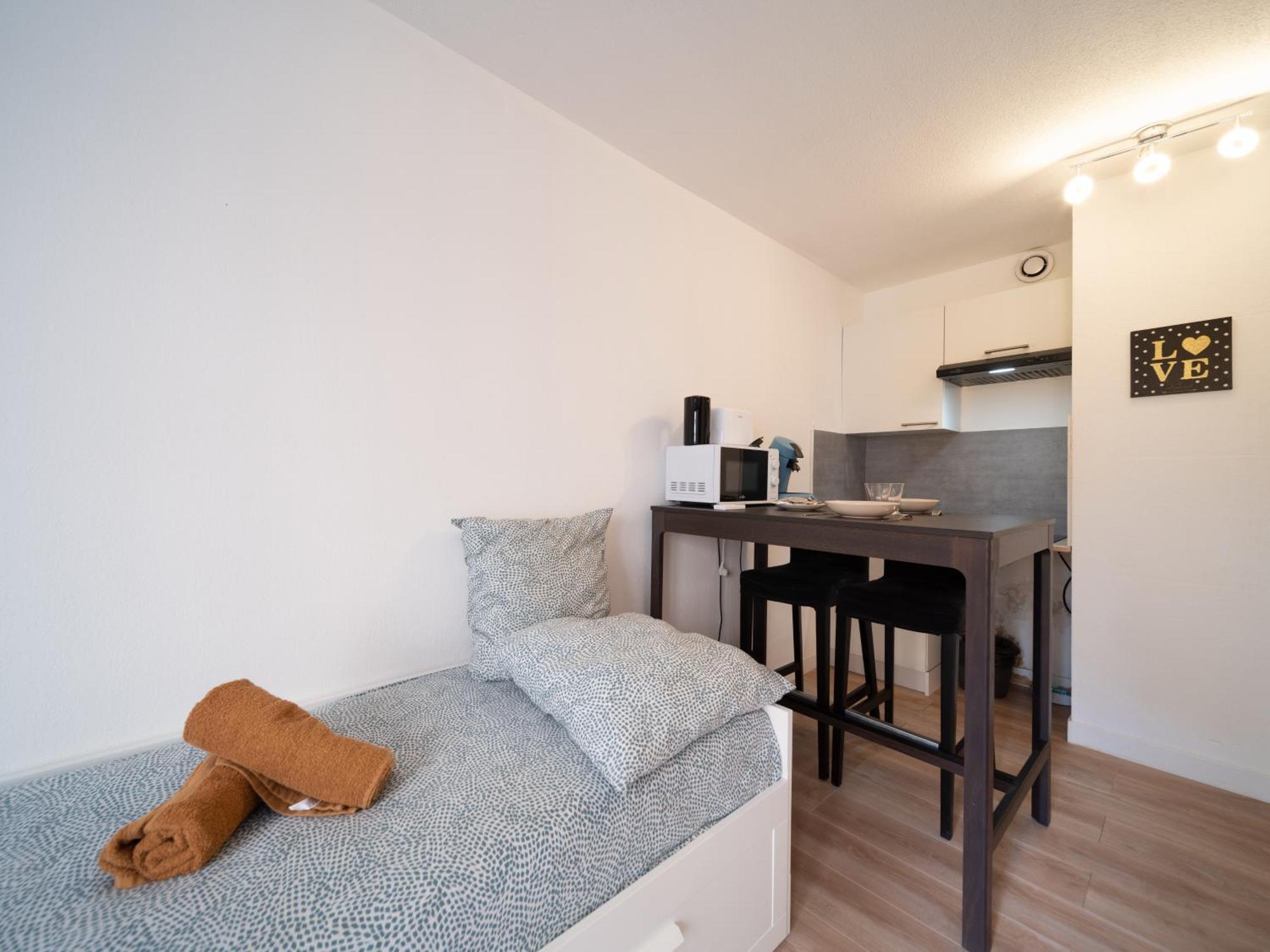 מרסיי Appartement Tout Equipe A 6Min De La Gare St Charles מראה חיצוני תמונה