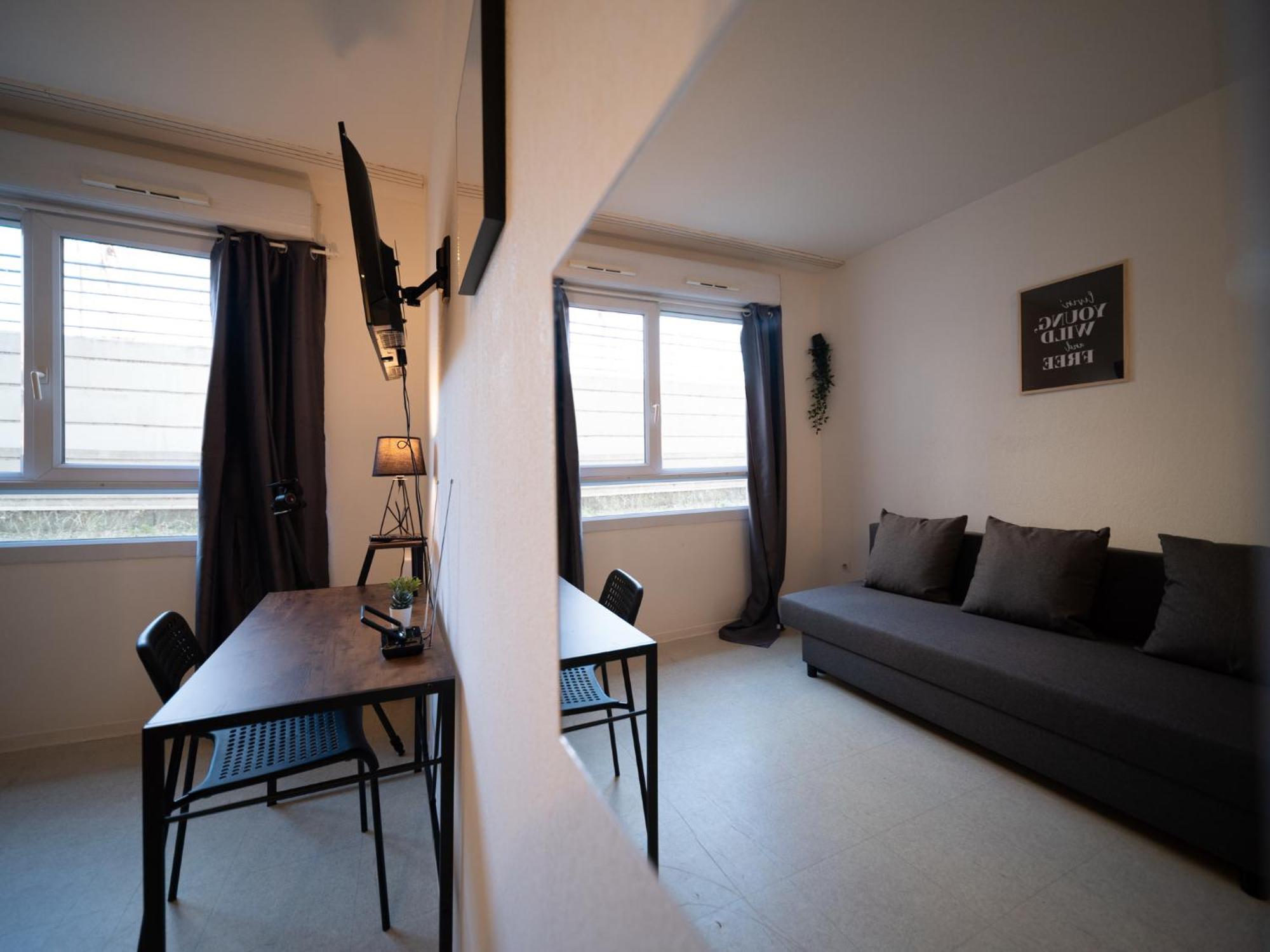מרסיי Appartement Tout Equipe A 6Min De La Gare St Charles מראה חיצוני תמונה