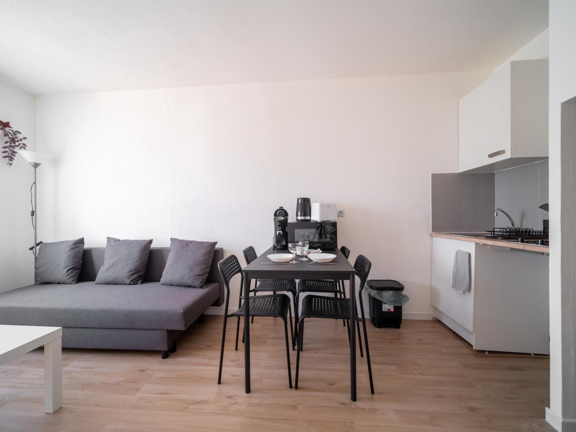 מרסיי Appartement Tout Equipe A 6Min De La Gare St Charles מראה חיצוני תמונה
