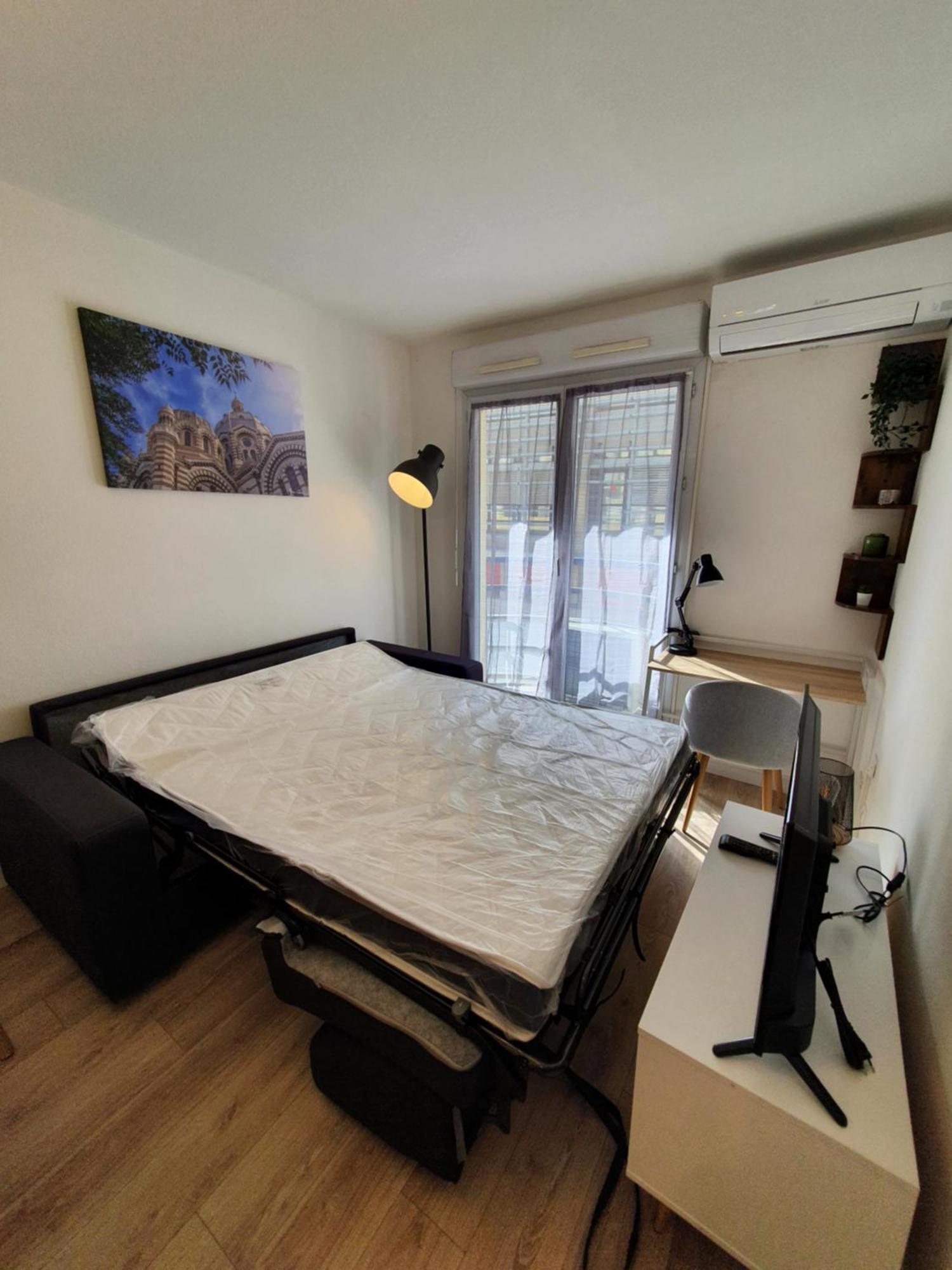 מרסיי Appartement Tout Equipe A 6Min De La Gare St Charles מראה חיצוני תמונה